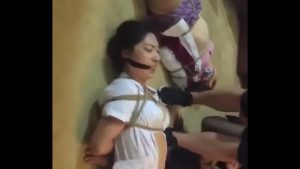 Trói gái xinh để thịt từng em