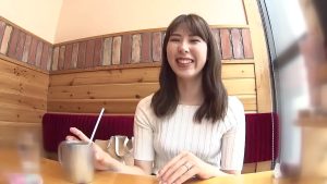 Chịch cô girl đĩ phê hàng