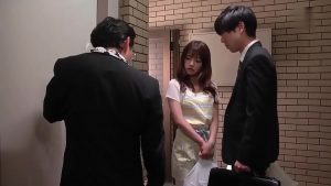 Gạ chịch vợ đồng nghiệp nứng ngon dâm đãng