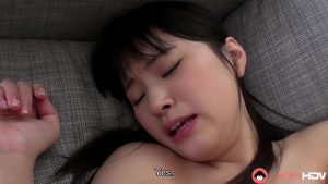 Đụ truyền thống sướng đã bé dâm ngon nuột nà tuổi mới lớn phê