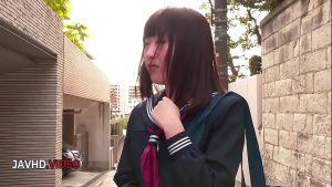 Chịch con em học sinh mới lớn dâm thì khỏi bàn